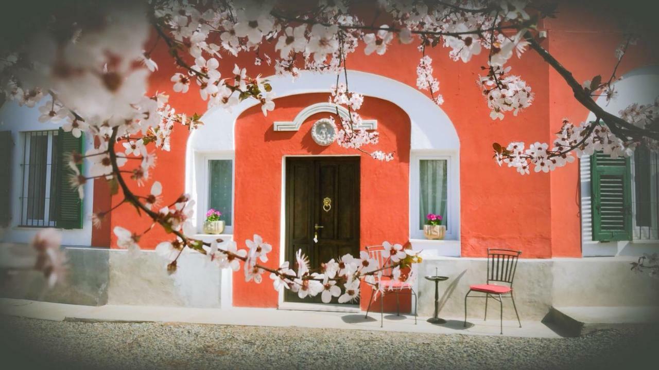 Charme Of Villa Capannina โนวีลิกูเร ภายนอก รูปภาพ